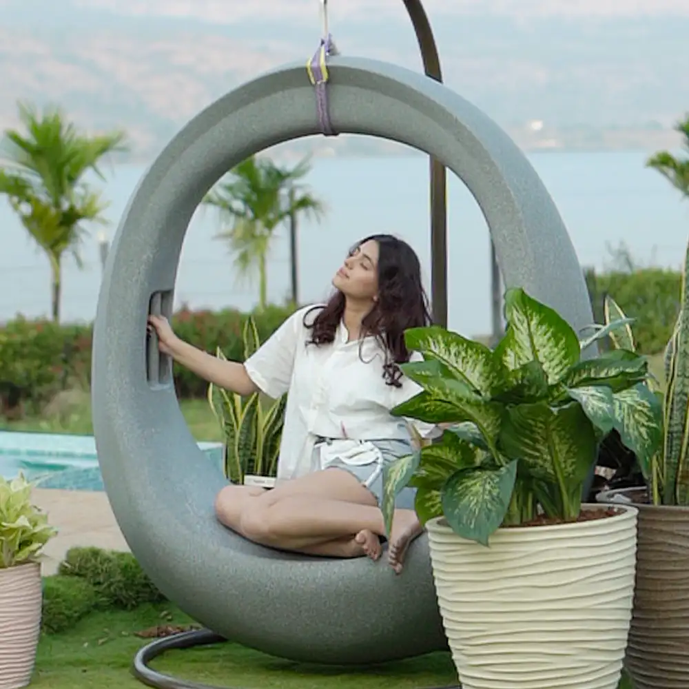 Milo Garden Swing
